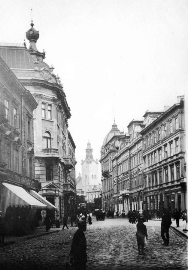 ����� ������ ����������� (����-�������), ������ - ���'����� �������������. ���� ������� XX �������