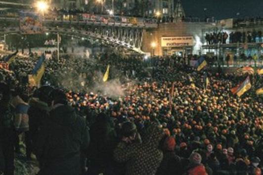 standoff-dec_10-11-Taras-Khimchak_Euromaidan-Journalist-Collective-1170x780