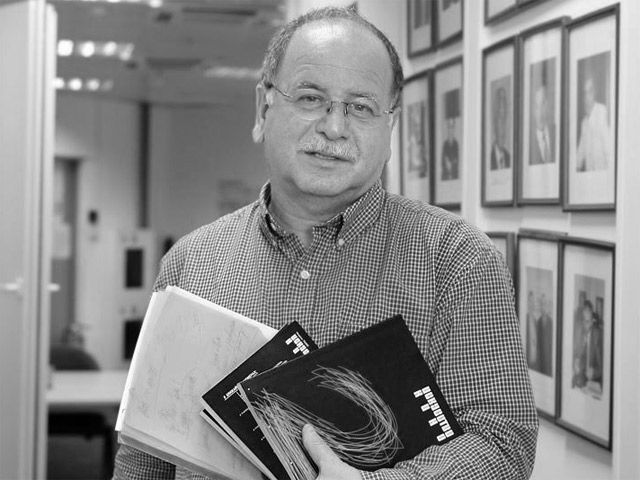 Описание: Даниил Дондурей: «Сверхценности» опять останавливают Россию?