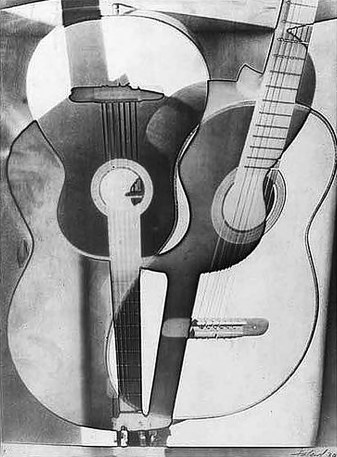 Моріс Табар. Композиція з гітарами, 1932 р. (зі сайту http://www.photographer.ru/cult/theory/5591.htm)